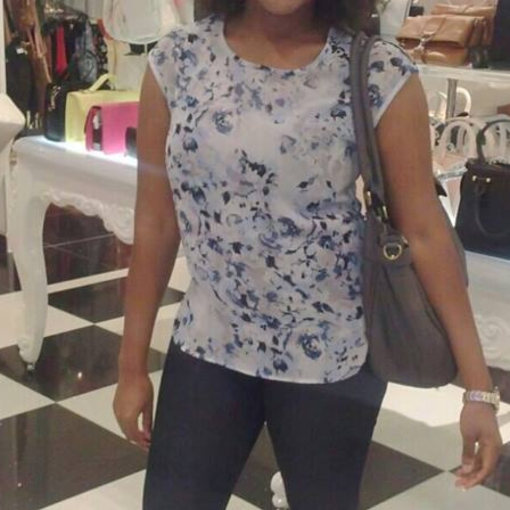 Forever 21 | Sleeveless Floral Sheer Tank Top